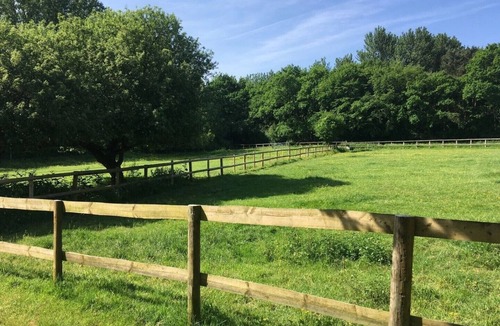 Upper Dicker Bed & Breakfast | THE WING AT BROADACRES