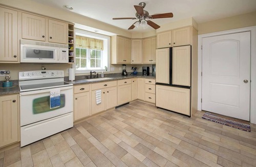 Gilford House | The Winnipesaukee Retreat