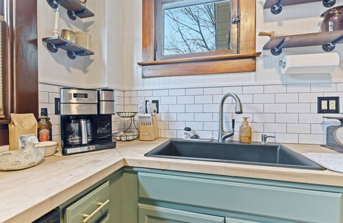 Franklin House | The Winston House - Cozy 3Br/2BA