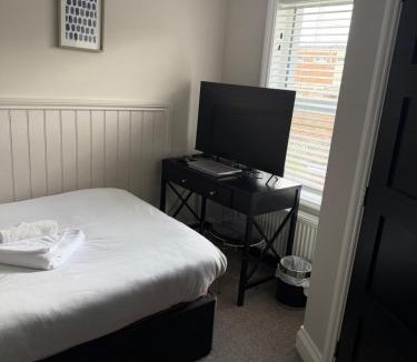 Lowestoft Hotel | The Wolf Inn
