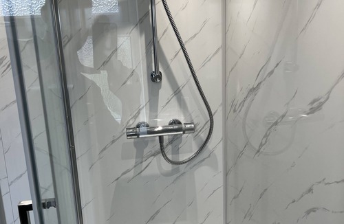 Lowestoft Hotel | The Wolf Inn