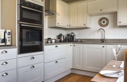 Colne Apartment | The Wolfs Den - UK49083