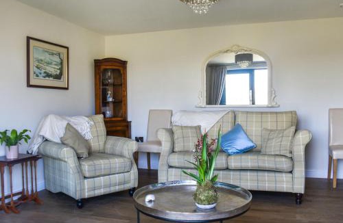 Colne Apartment | The Wolfs Den - Uk49083