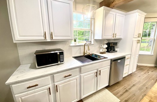 Pineville House | -The Wonder at Woodcreek- Top neighborhood! Near all amenities! Near hospitals!