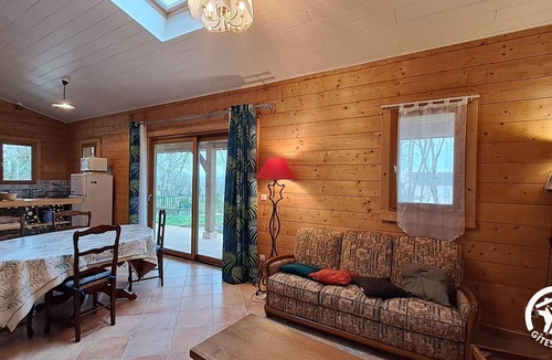 Sainte-Gemme House | The Wood and Sun house