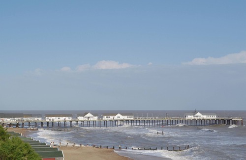 Hinton Cottage | The Wood Shed - E1919