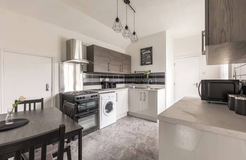 Syston Apartment | The Woodcutters Place
