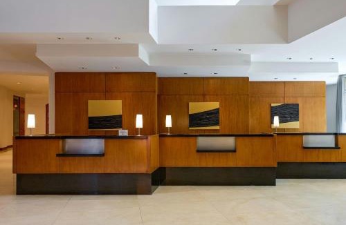 The Woodlands Hotel | The Woodlands Waterway Marriott Hotel and Convention Center