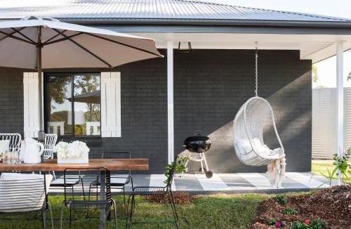 Tomerong House | The Woods Farm Jervis Bay