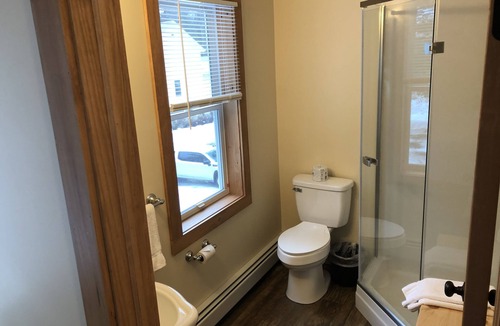 Inlet Hotel | The Woods Inn