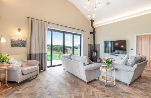 Congerstone House | The Woodshed