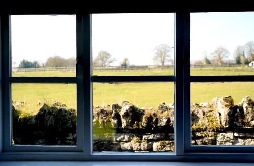 Twywell Hotel | The Woolpack Inn Islip