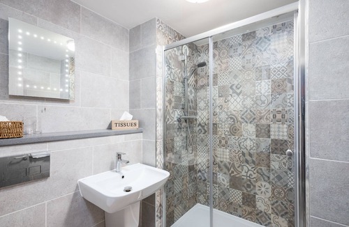 Earls Barton Hotel | The Worlds End