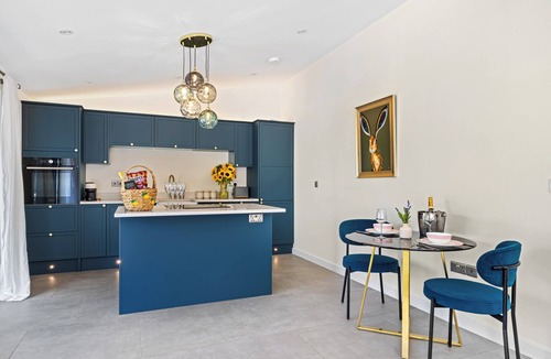 Abergavenny Apartment | The Wren