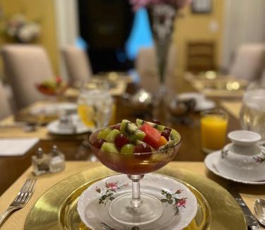 Holly Springs Bed & Breakfast | The Wynne House Inn