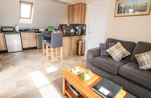 Felton Cottage | THE WYNNSTEAD ANNEXE, with a garden in Oswestry