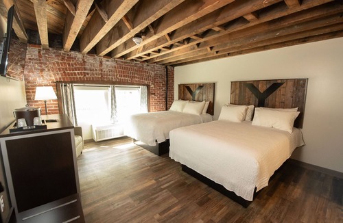 Ashfield Hotel | The Y On Broadway