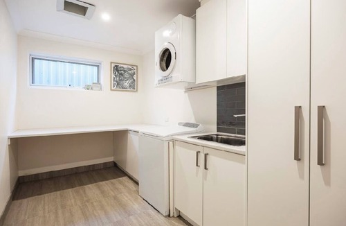 Yarra Glen House | The YarraView - wedding accommodation