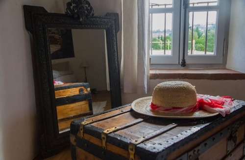 Castelnau-de-Montmiral House | The Yellow Crocodiles