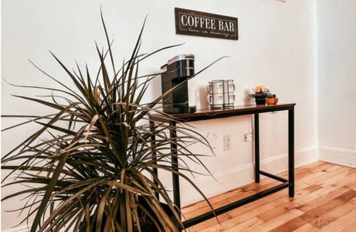 Waxahachie Apartment | The Yellowrose - downtown Waxahachie