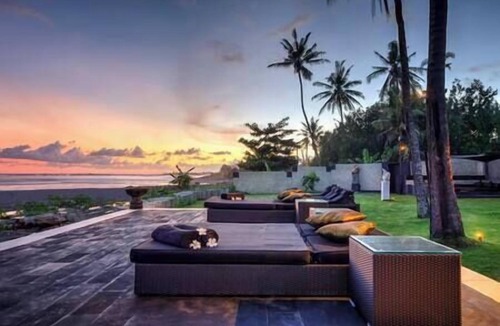 Saba Villa | The Ylang Ylang | Sanur 6BR Beachfront | 16m Pool & Private Chef