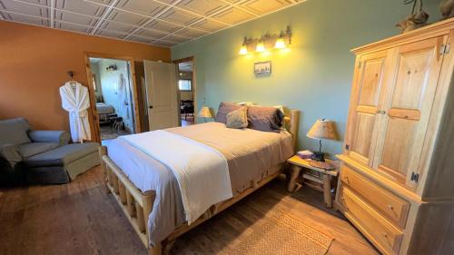 Phelps Bed & Breakfast | The Yorkshire Inn