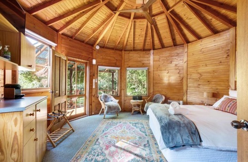 Bellawongarah House | The Yurt at Lothlorien
