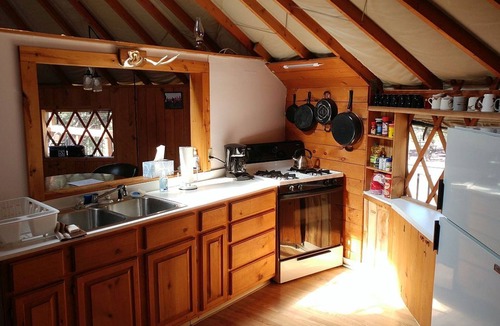 Cedaredge Cabin | The YURT at Screwball Ranch