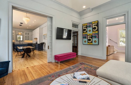 Athens House | The Zen Palace