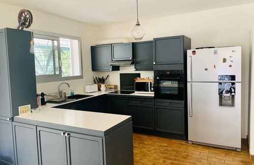 Pinet Villa | The Zen villa, sun and idleness