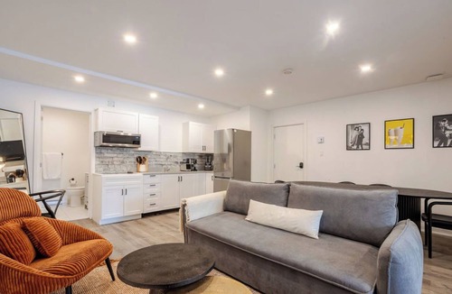 Latin Quarter Apartment | Theatre Hotel by Lodgo