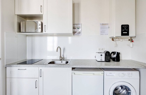 Bagnolet Apartment | TheBlueStay 136 - Beautiful Duplex Apartment