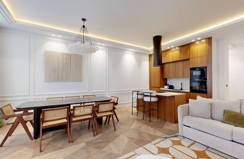 Les Halles Apartment | TheBlueStay 191 - Spacious Luxury Apt - Paris 2