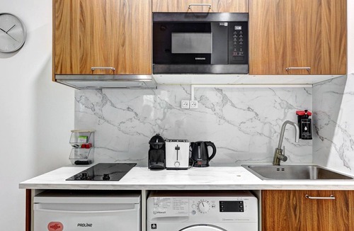 Hopital Saint-Louis Apartment | TheBlueStay 240 – Stunning apartment in Paris 10