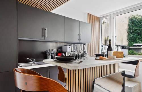 Gare Apartment | TheBlueStay 260 - Apt with Garden in Paris