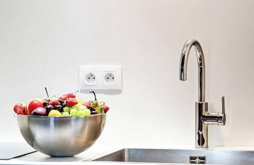 Arts-et-Metiers Apartment | TheBlueStay 282 - Cozy Apt w/Terrace - Le Marais
