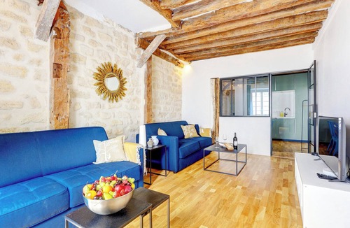 Arts-et-Metiers Apartment | TheBlueStay 282 - Cozy Apt w/Terrace - Le Marais