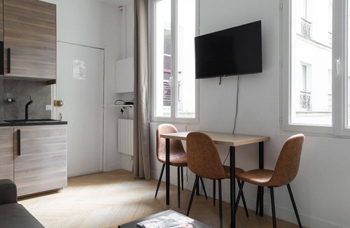 Quartier de la Folie-Mericourt Apartment | TheBlueStay 350 - Stunning Apt in République