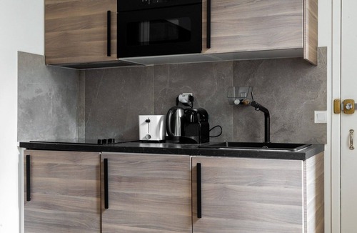 Quartier de la Folie-Mericourt Apartment | TheBlueStay 350 - Stunning Apt in République