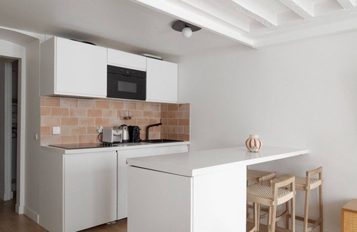 Quartier de la Folie-Mericourt Apartment | TheBlueStay 351 - Superb Apartment in République