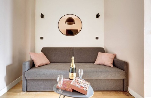 Combat Apartment | TheBlueStay 39 – Cosy Apartment Buttes-Chaumont