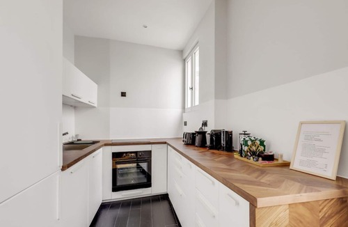 Bonne-Nouvelle Apartment | TheBlueStay 42 - Bright Duplex in Paris 2