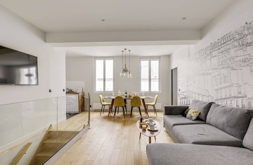 Bonne-Nouvelle Apartment | TheBlueStay 42 - Bright Duplex in Paris 2
