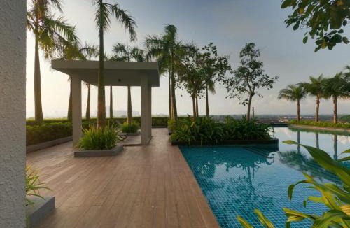 Puchong Apartment | TheBreezy - LBS SKYLAKE RESIDENCE