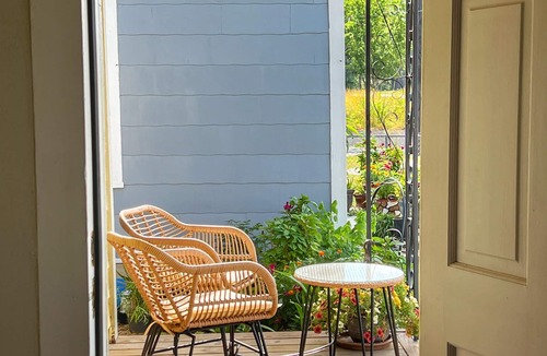Near East Side House | TheEastsider-Frost Bank Center/Convention Center/Alamodome/Riverwalk