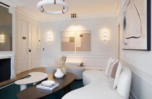 8th Arrondissement Apartment | TheLander - Serviced Apartments in Champs Elysées