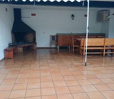 Tossa de Mar Ski Chalet | Thelma house Tossa