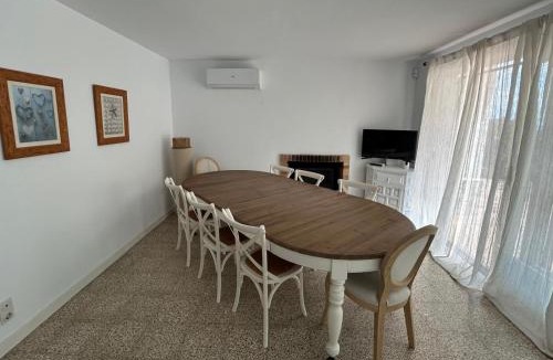 Tossa de Mar Ski Chalet | Thelma house Tossa