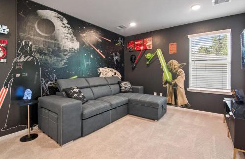 Magnolia House | Themed Game Room House 5 bedr near The Woodlands