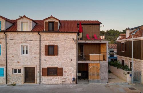 Kaprije House | themomentscottage